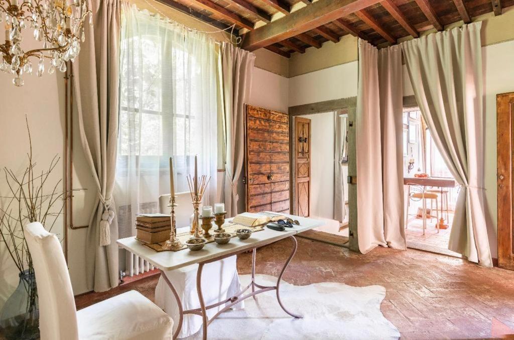 Villa San Filippo อาเรซโซ ภายนอก รูปภาพ